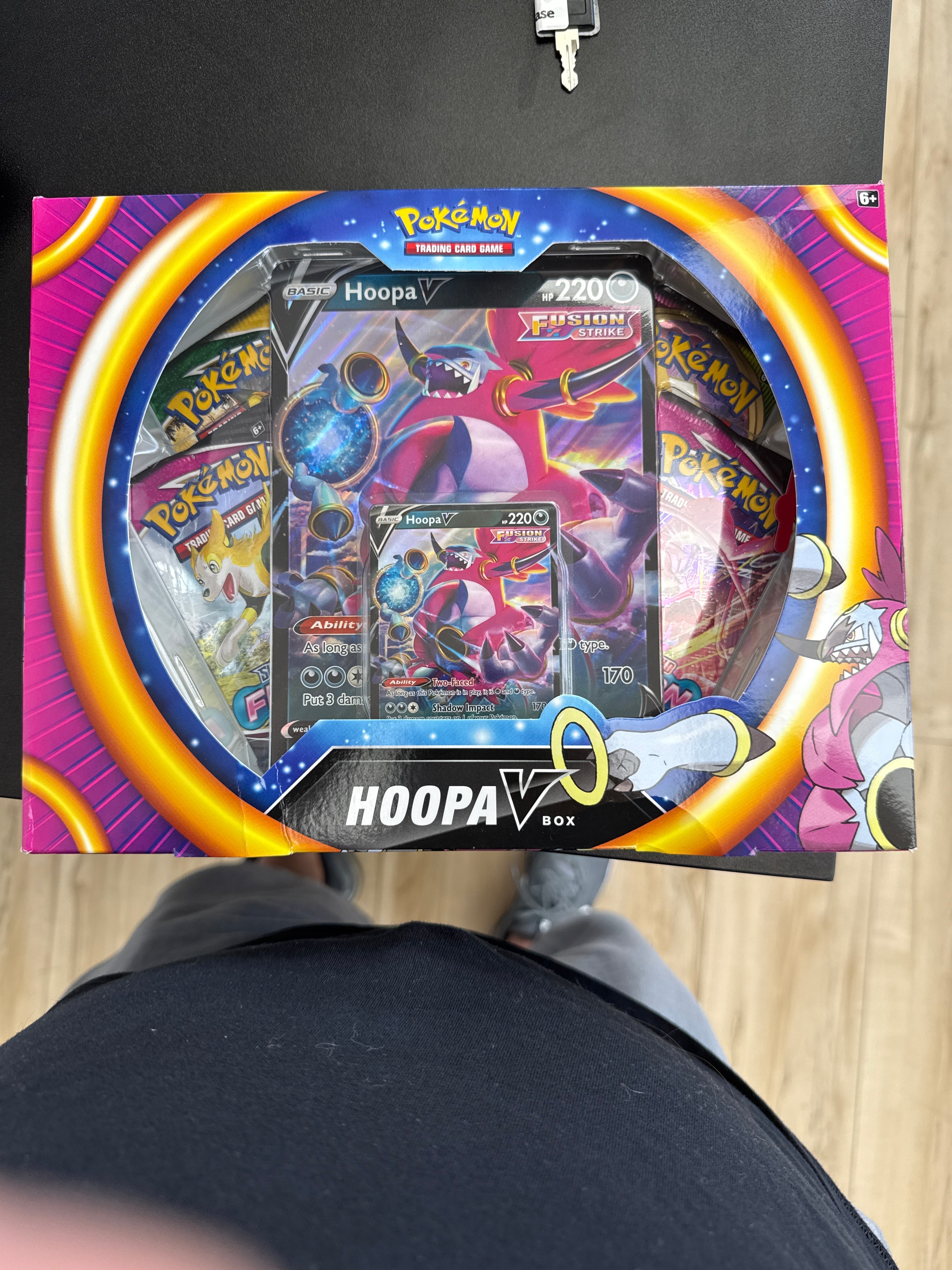 Hoopa V EX box